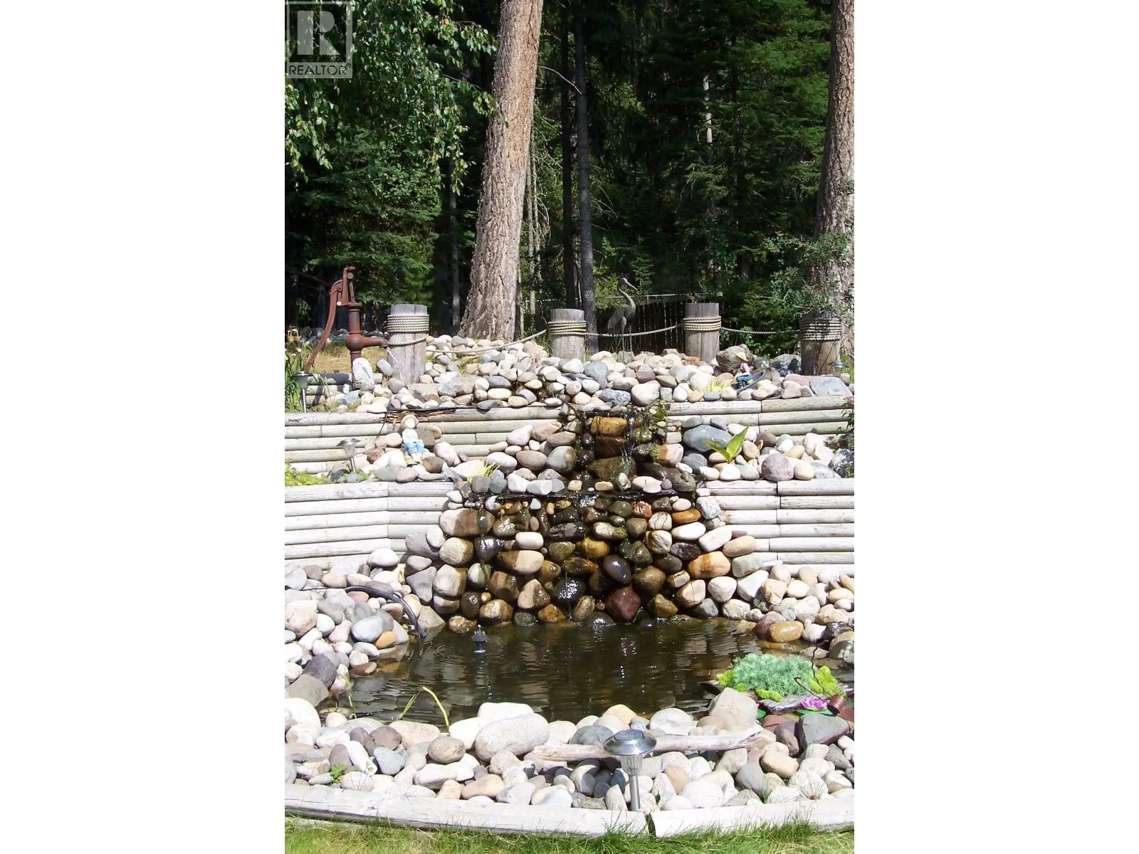 4882 NORTH MEADOW ROAD