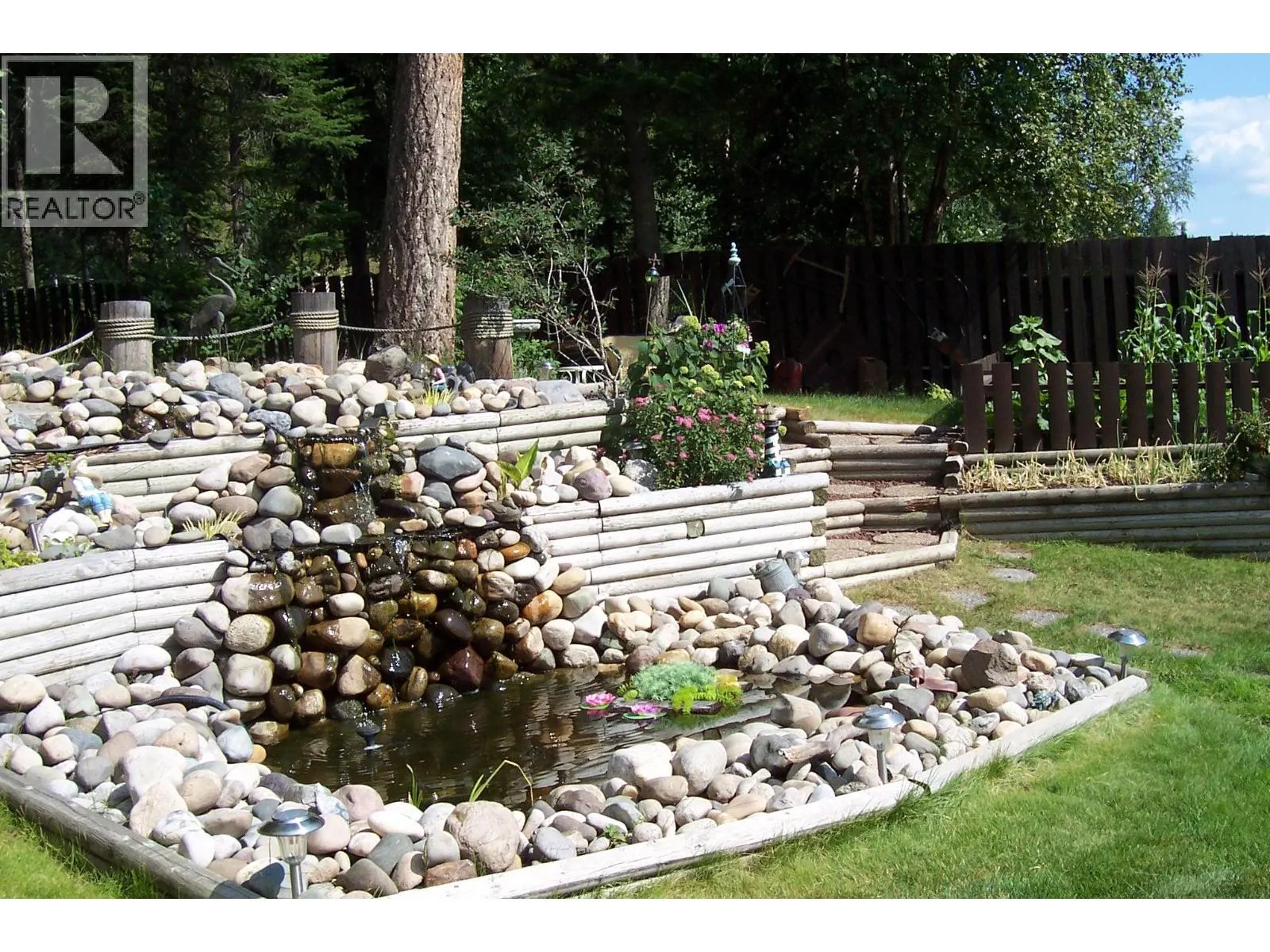 4882 NORTH MEADOW ROAD