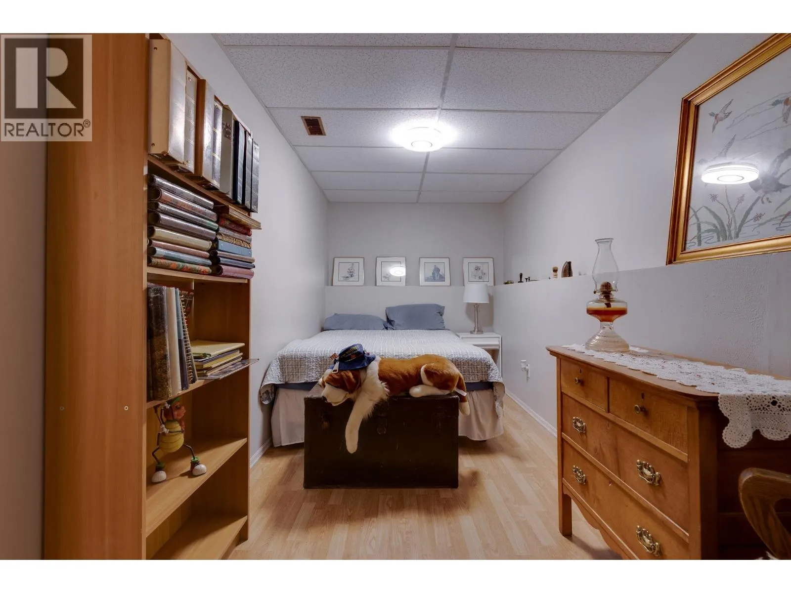 4882 NORTH MEADOW ROAD