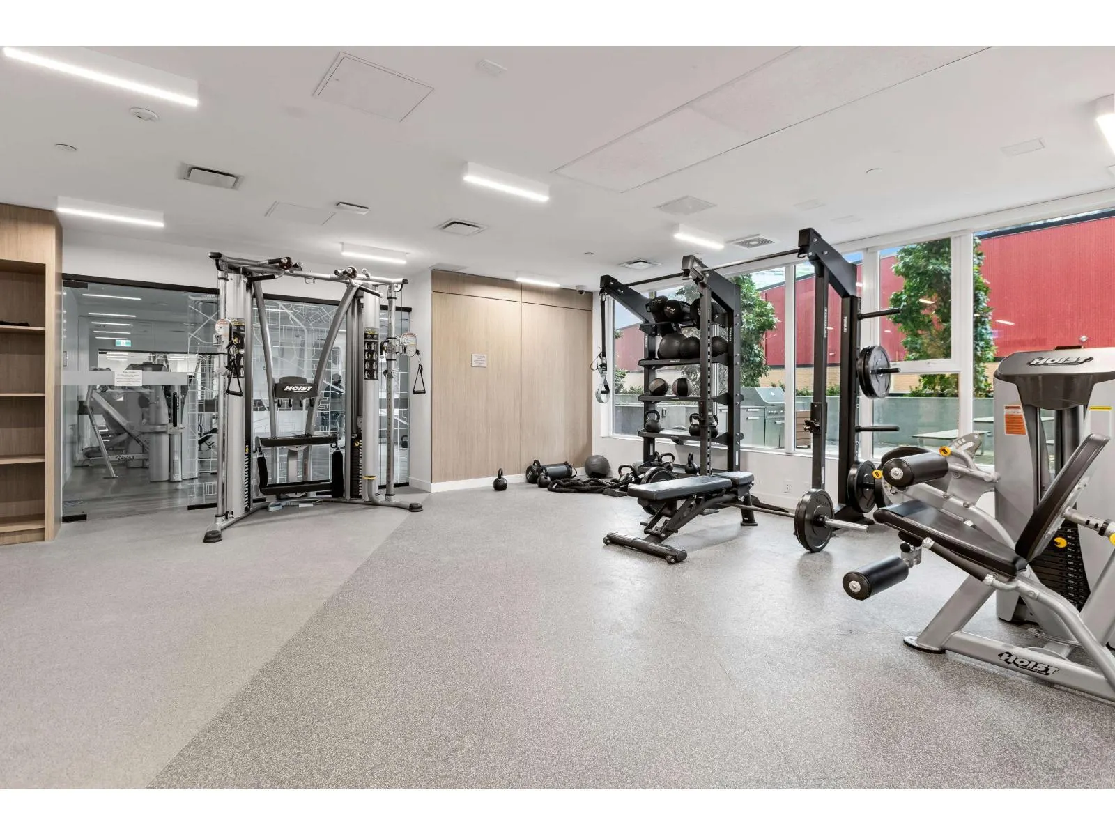 2406 13655 FRASER HIGHWAY