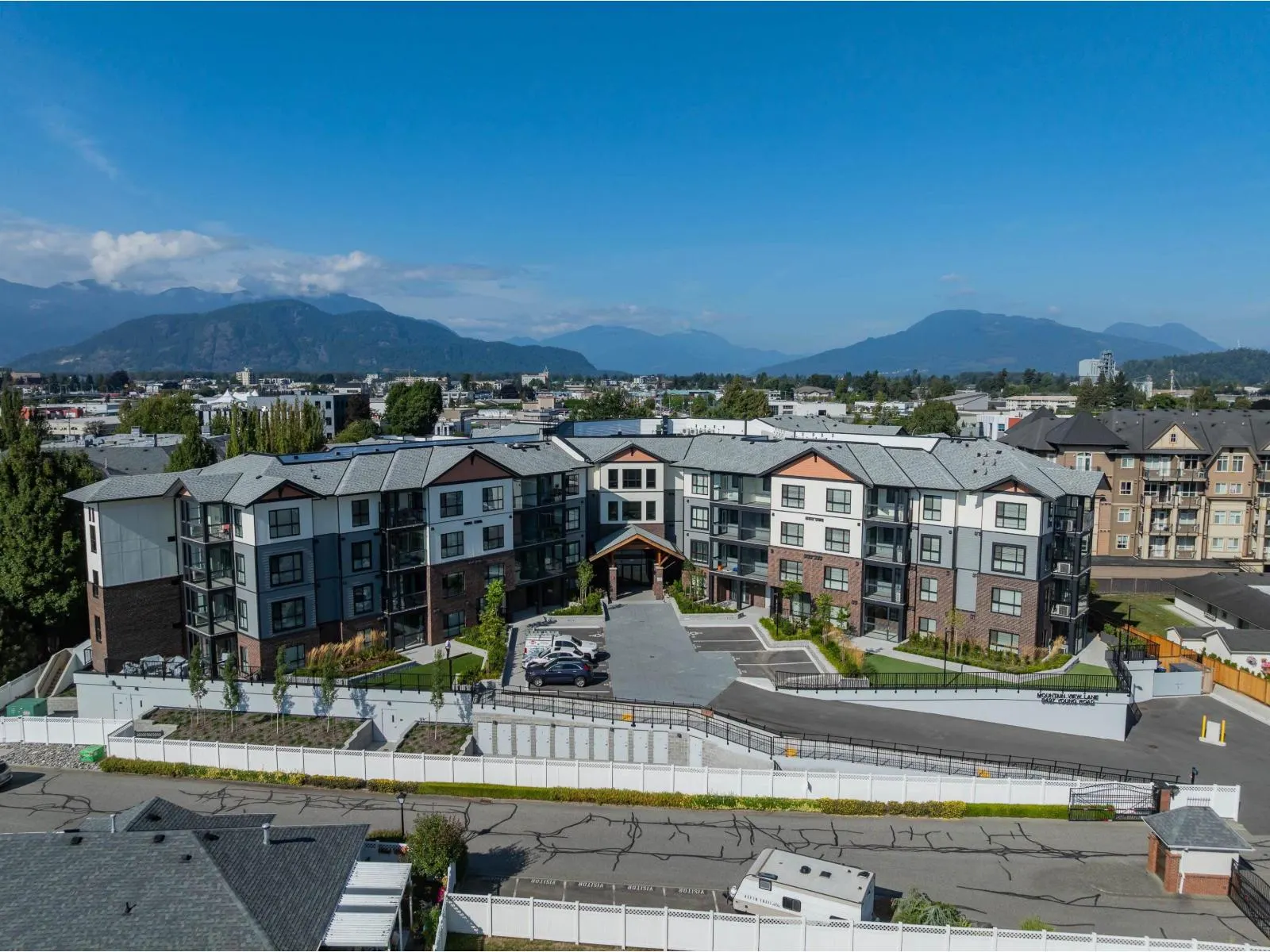 115 8497 YOUNG ROAD|Chilliwack Proper South