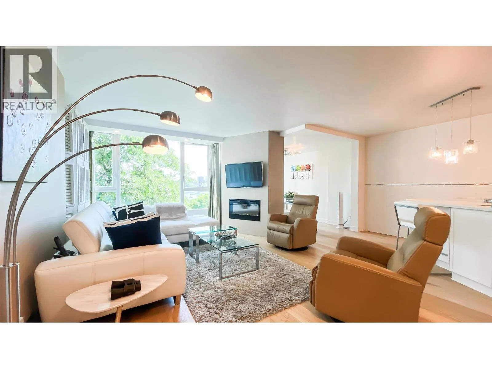 502 1388 HOMER STREET