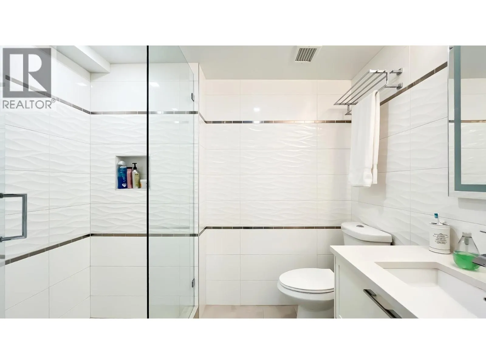 502 1388 HOMER STREET