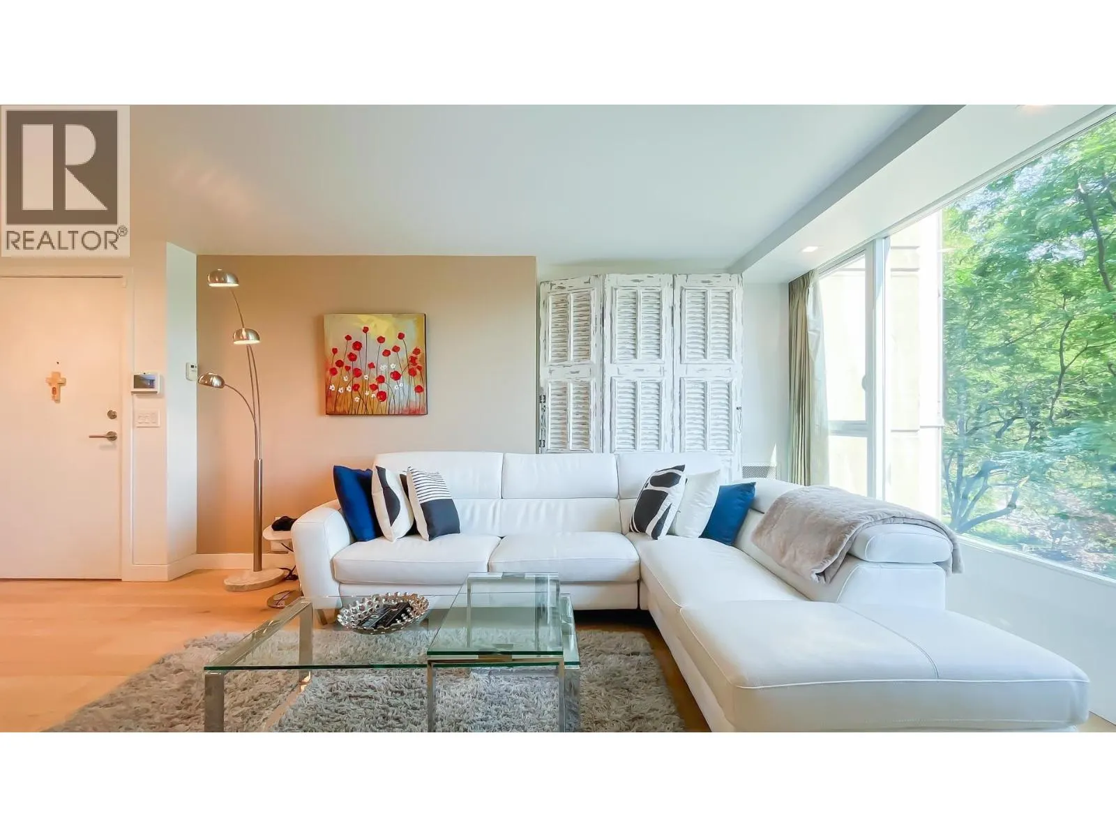 502 1388 HOMER STREET