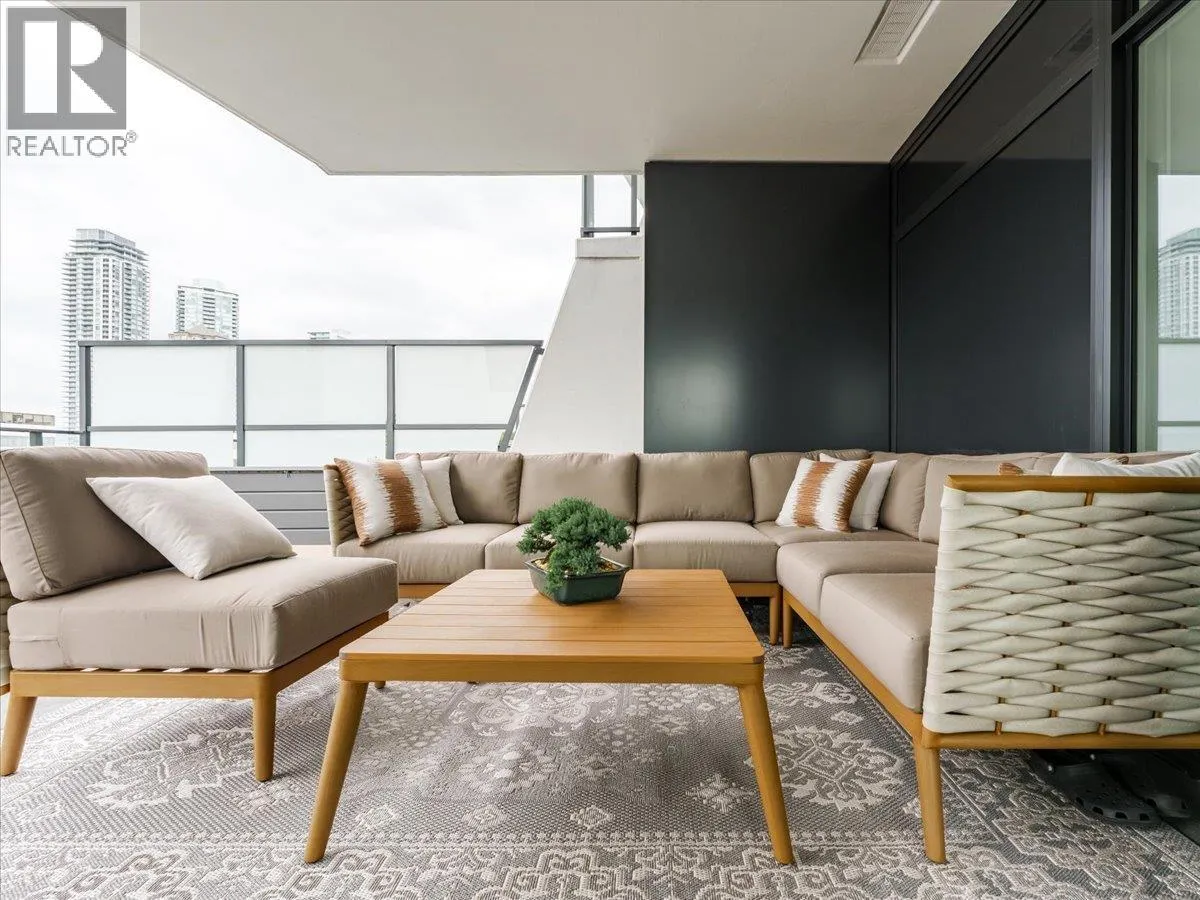 502 2181 MADISON AVENUE