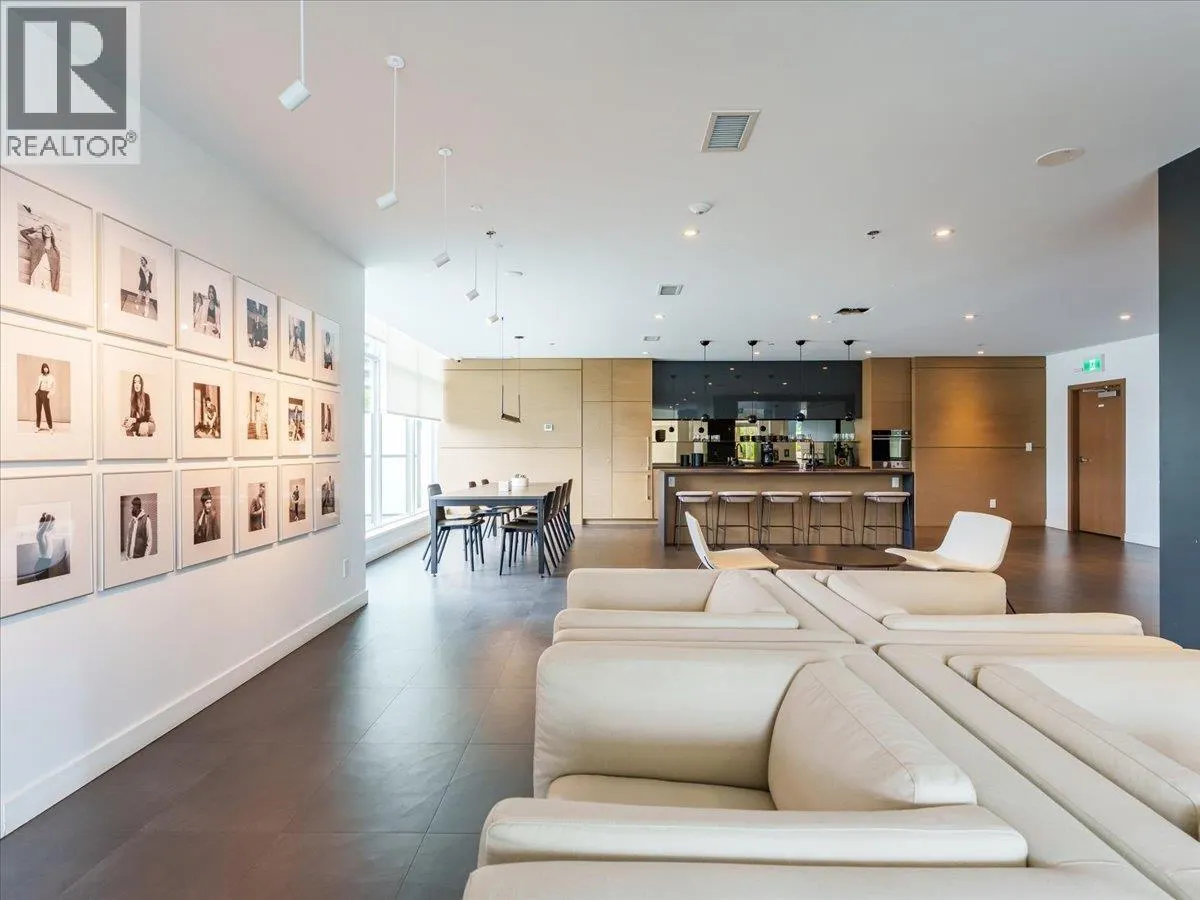 502 2181 MADISON AVENUE