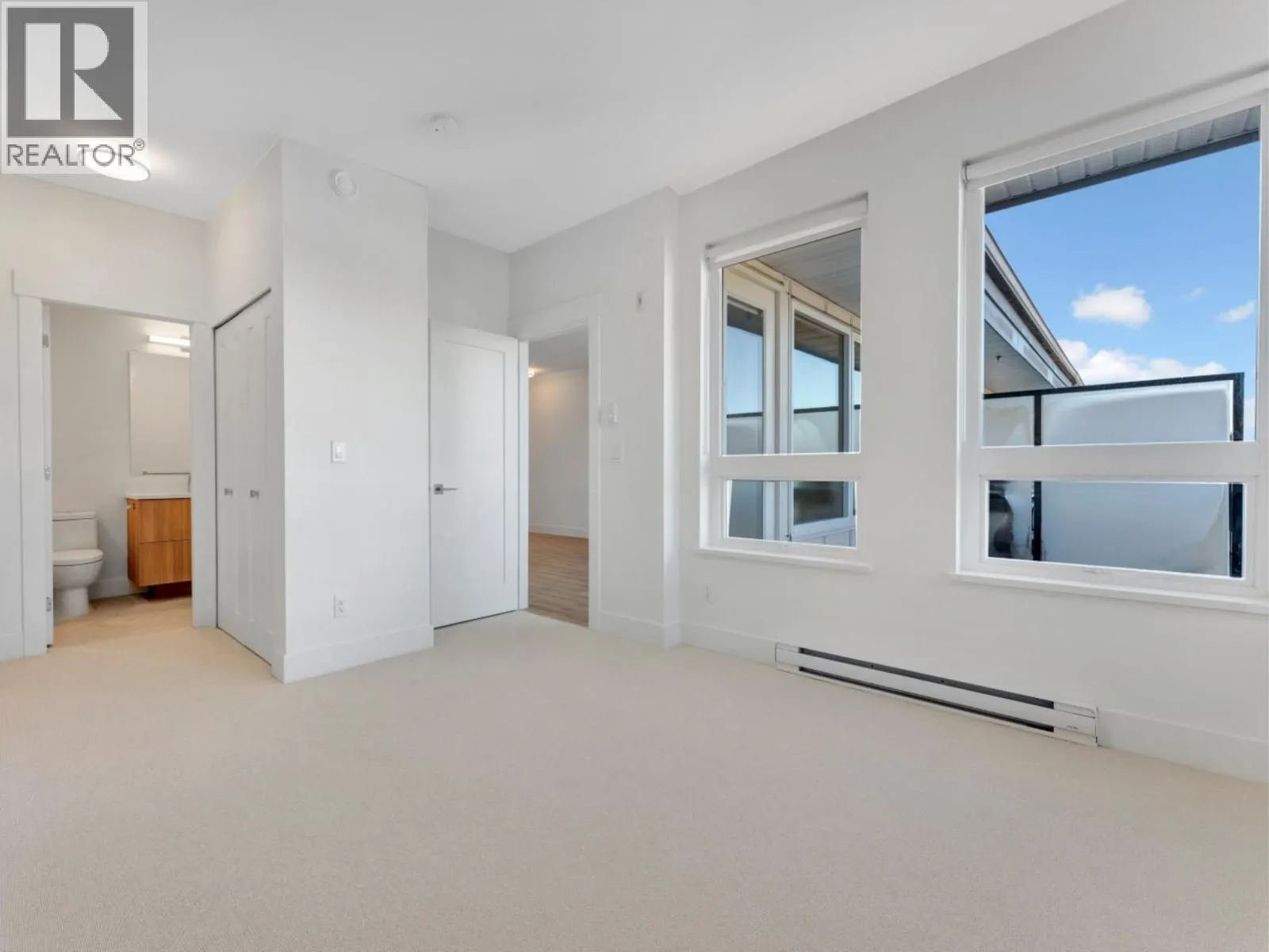 610 11907 223 STREET