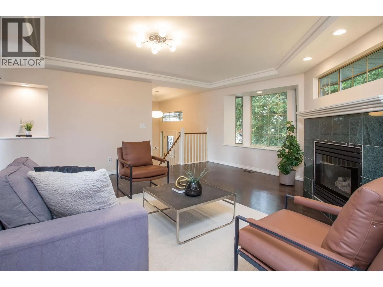 1005 ALDERSON AVENUE