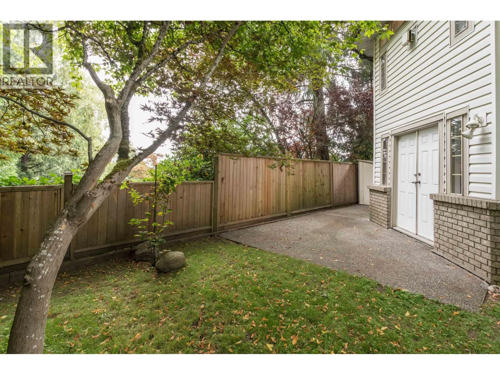 1005 ALDERSON AVENUE