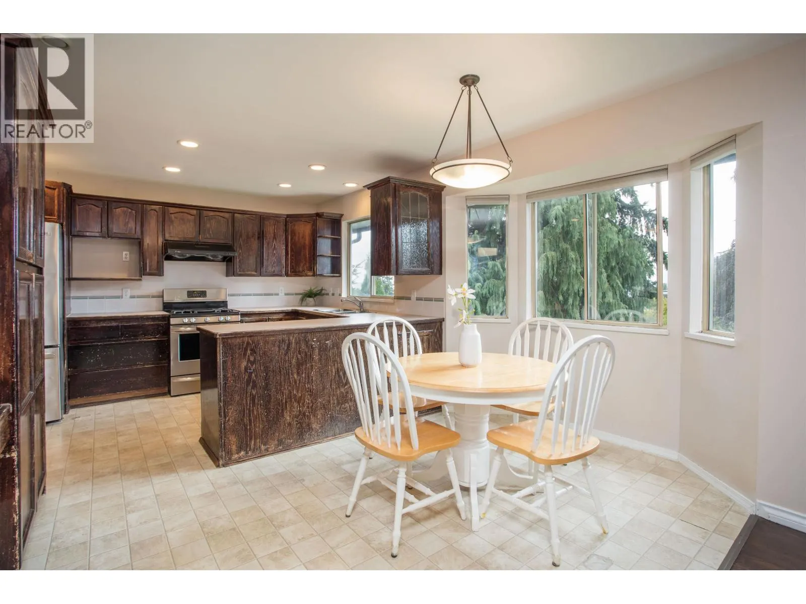 1005 ALDERSON AVENUE