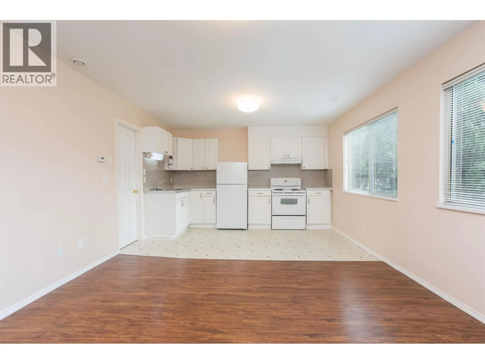 1005 ALDERSON AVENUE