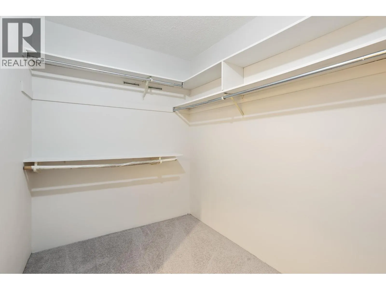 410 1435 NELSON STREET