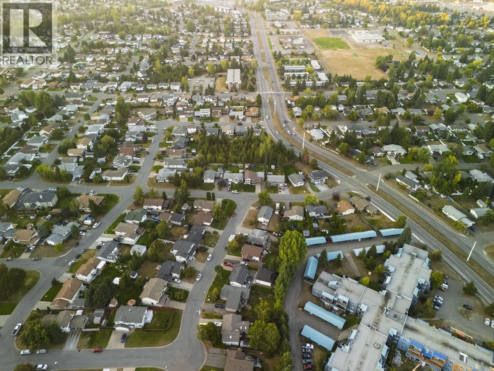 3011 CHRISTOPHER CRESCENT