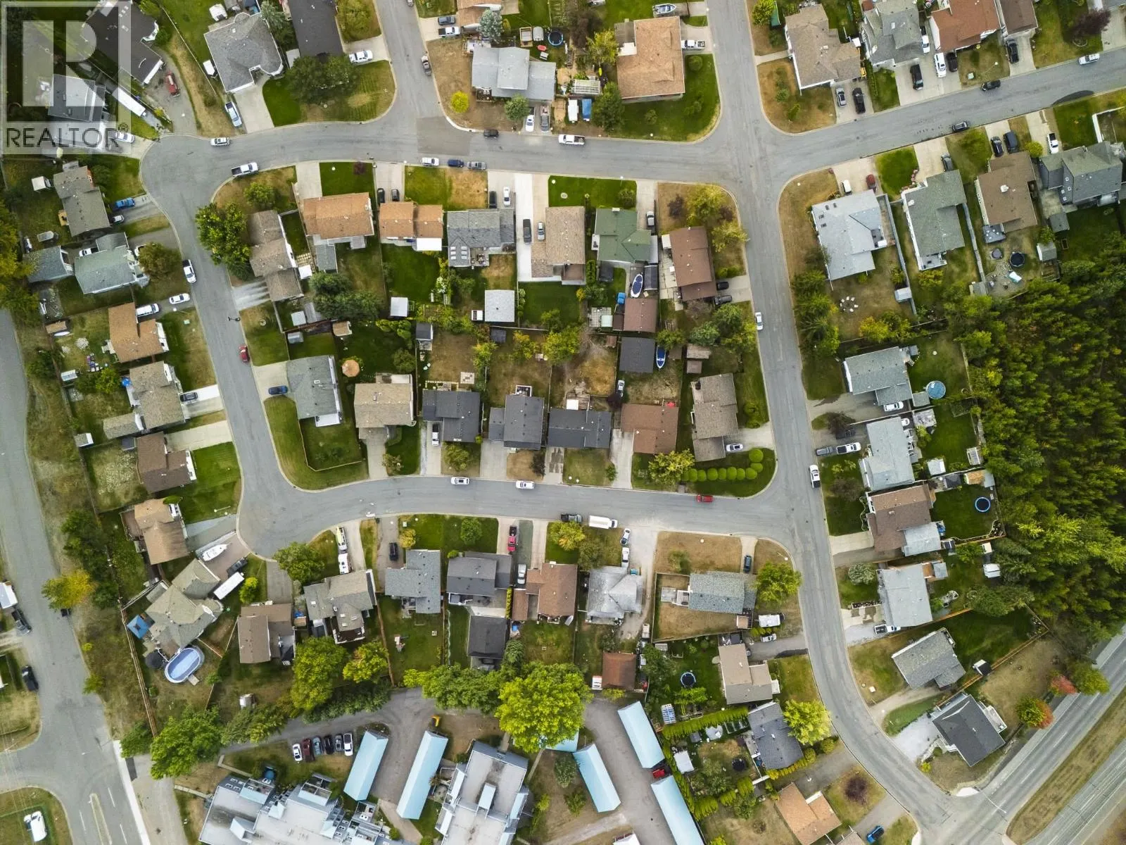 3011 CHRISTOPHER CRESCENT