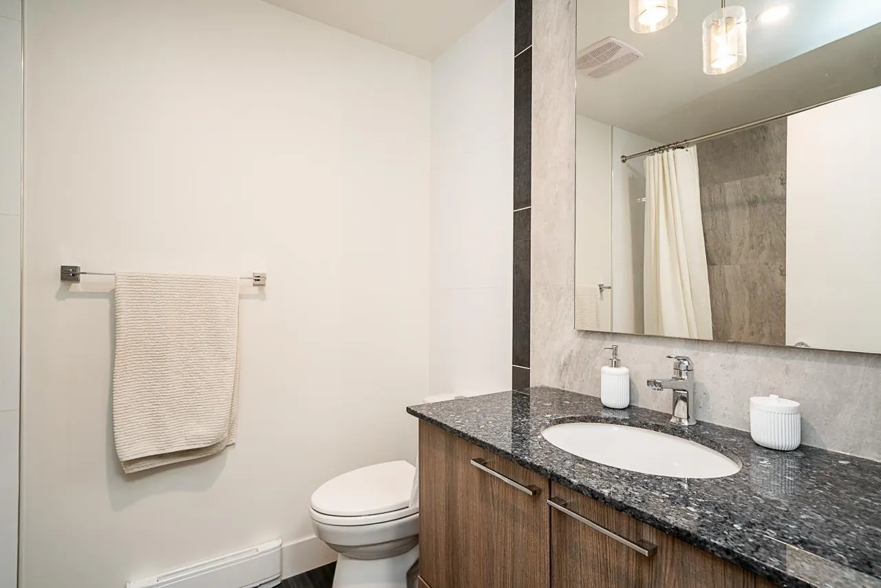 B103 20211 66 AVENUE