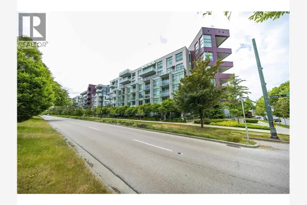 209 4963 CAMBIE STREET