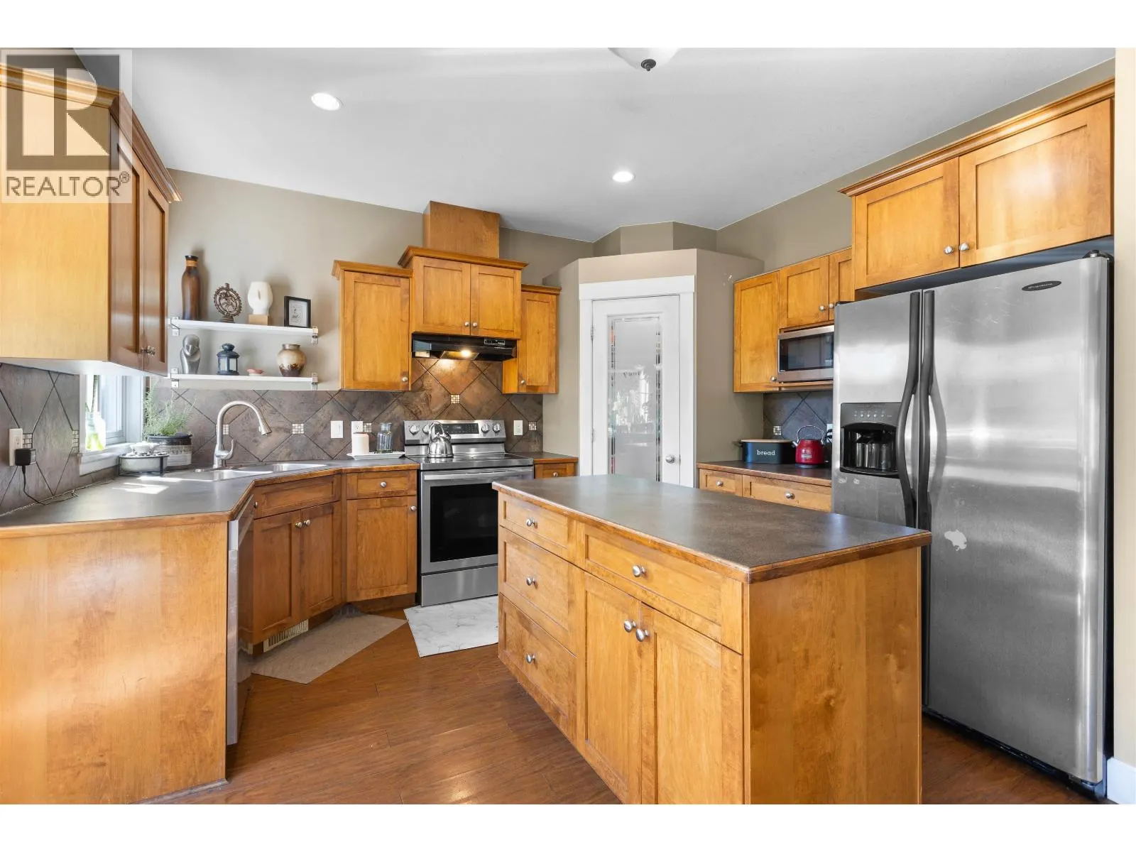 11279 CREEKSIDE STREET