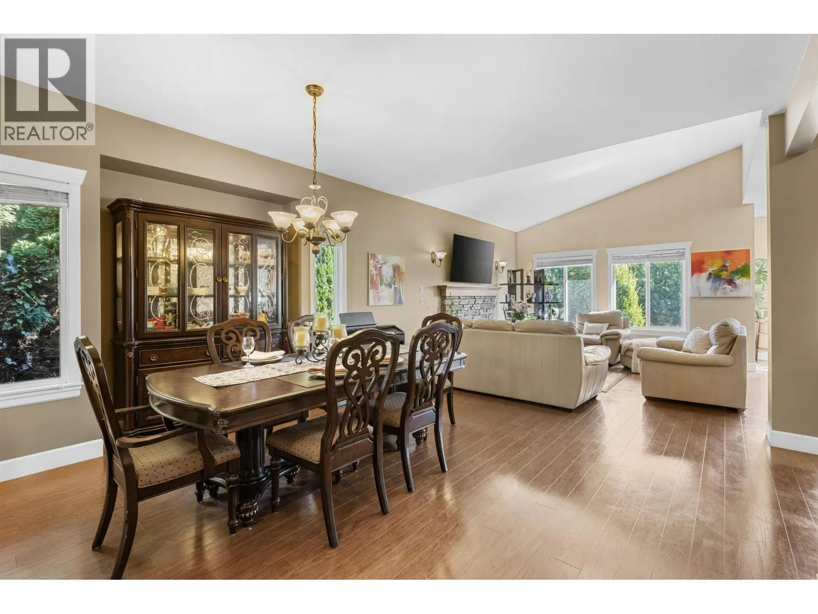 11279 CREEKSIDE STREET