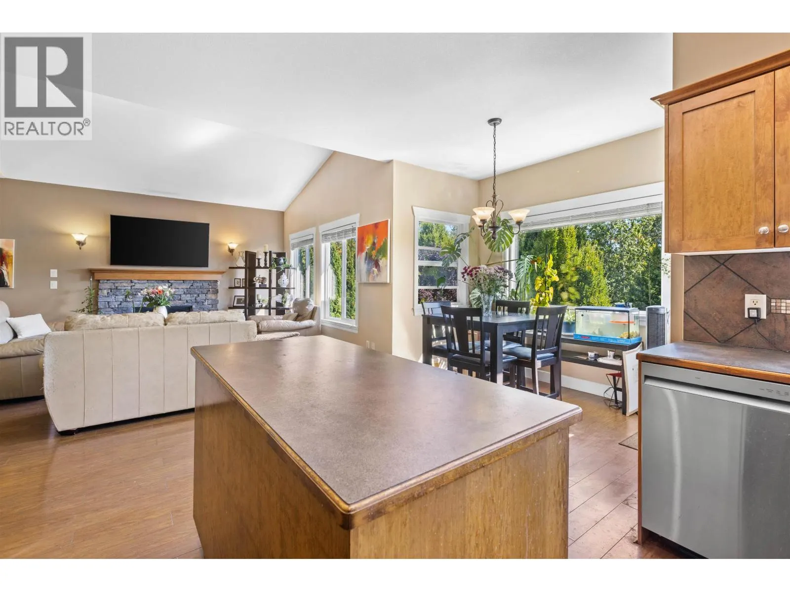 11279 CREEKSIDE STREET