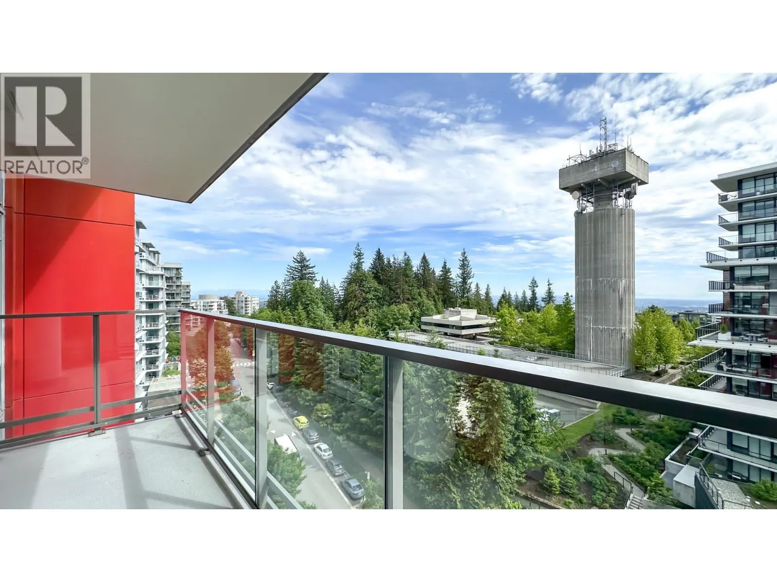 1003 8940 UNIVERSITY CRESCENT