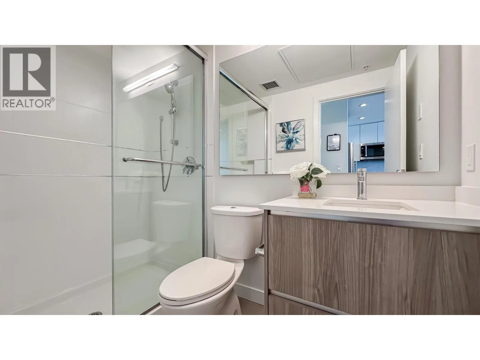 1003 8940 UNIVERSITY CRESCENT