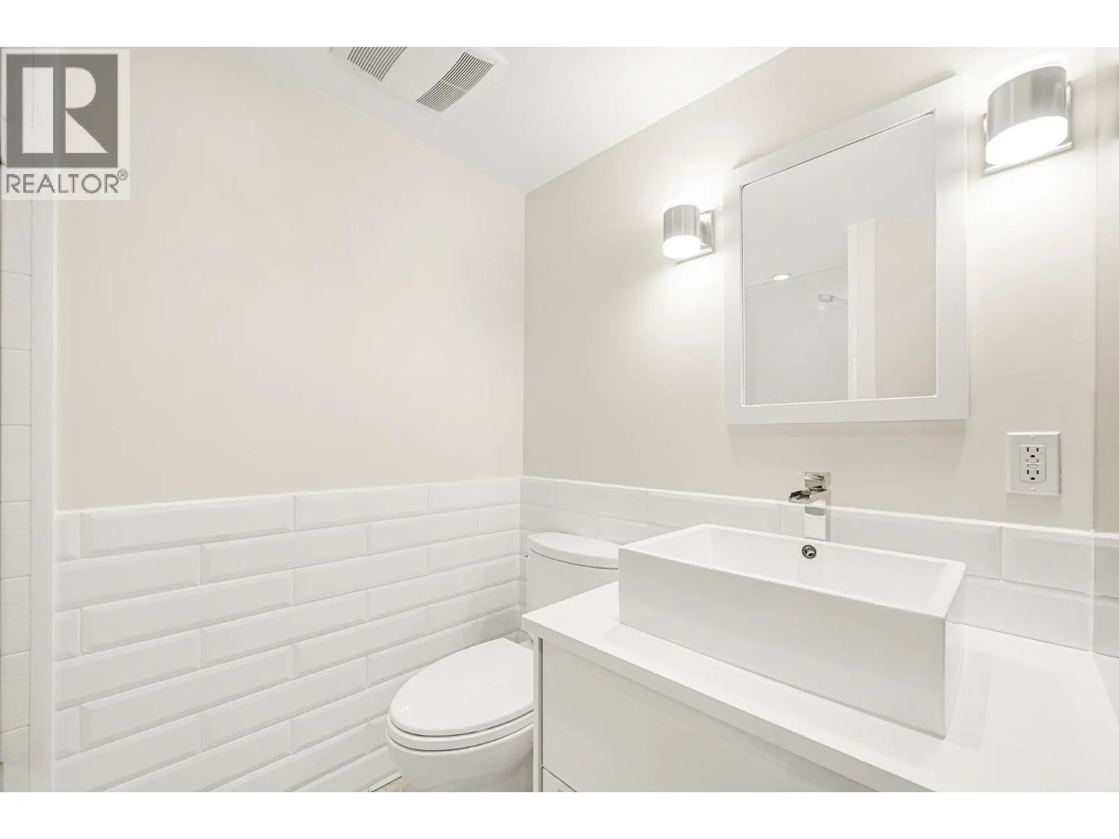 503 69 JAMIESON COURT