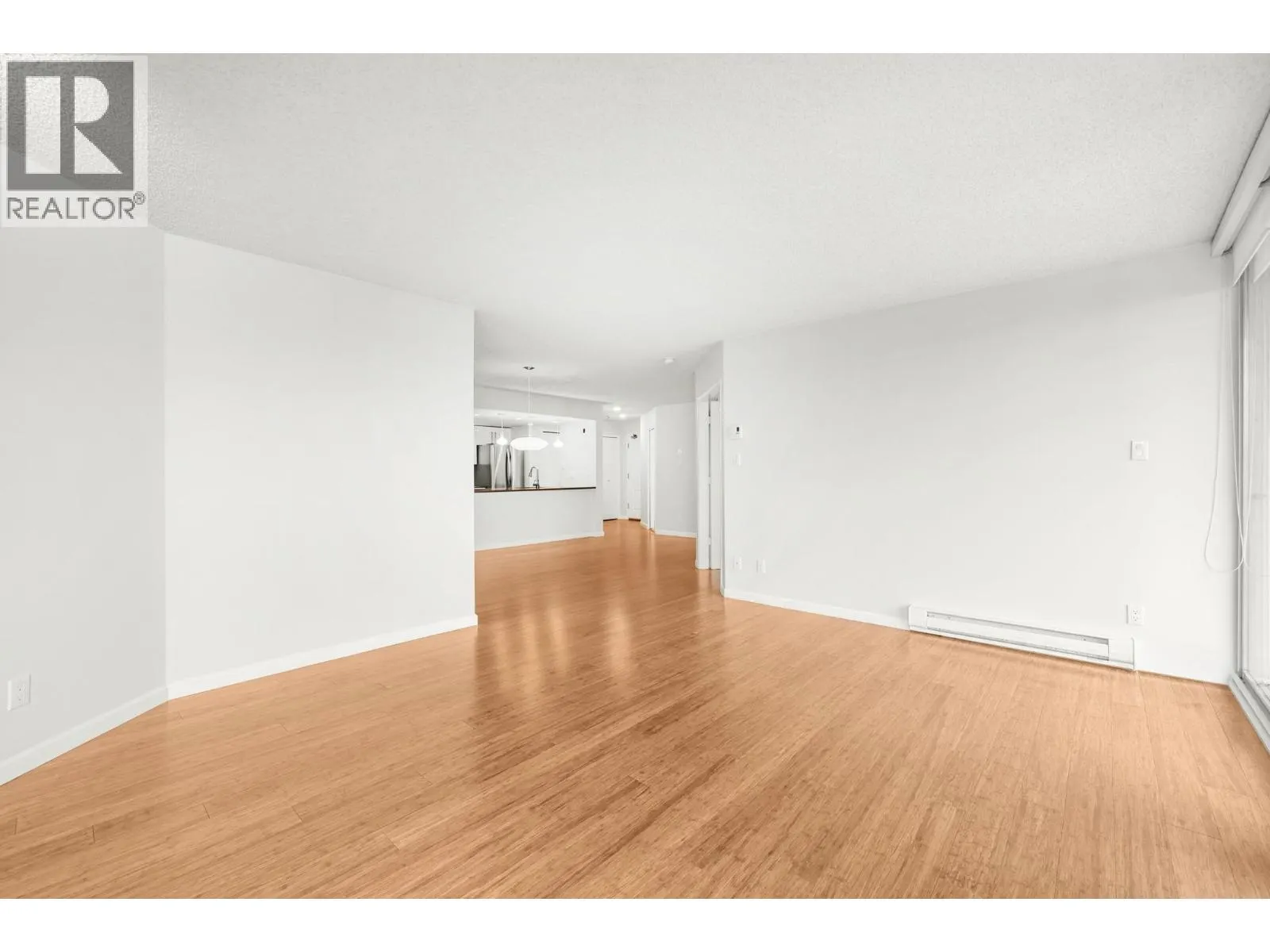 503 69 JAMIESON COURT