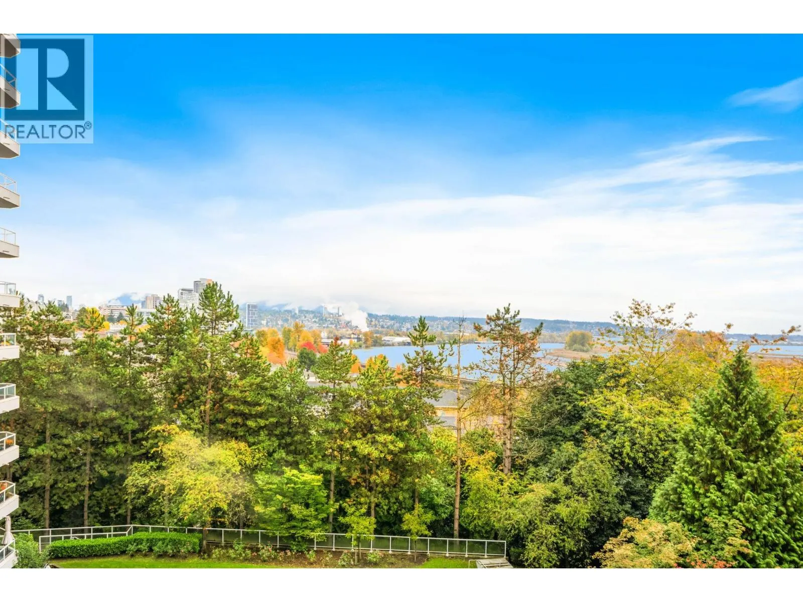 503 69 JAMIESON COURT