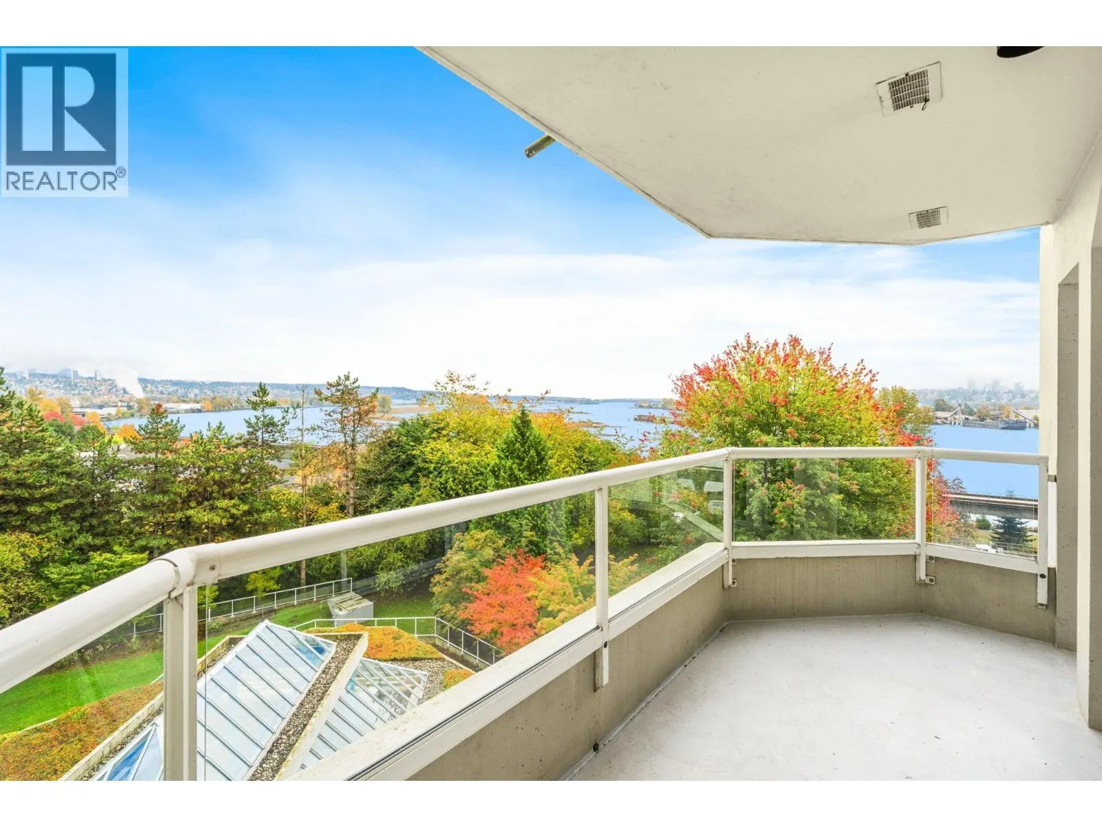 503 69 JAMIESON COURT