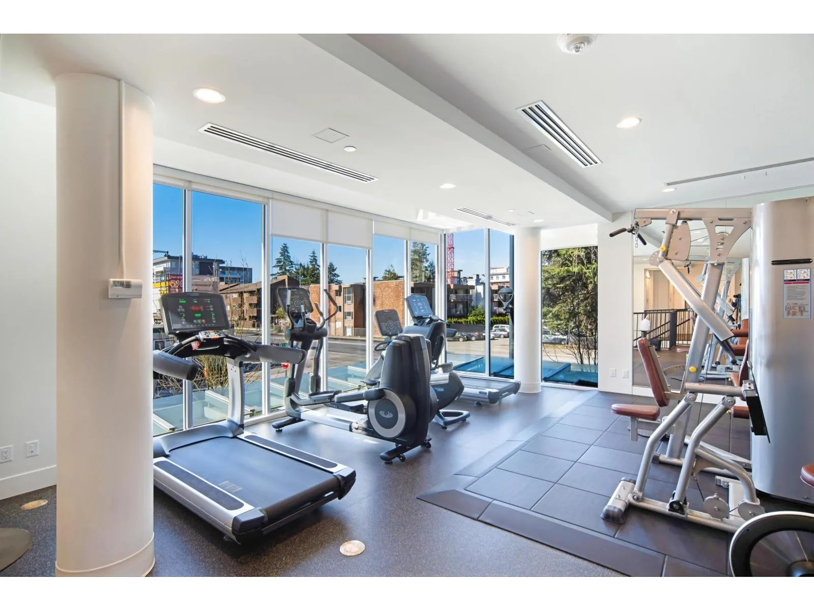 801 13318 104 AVENUE