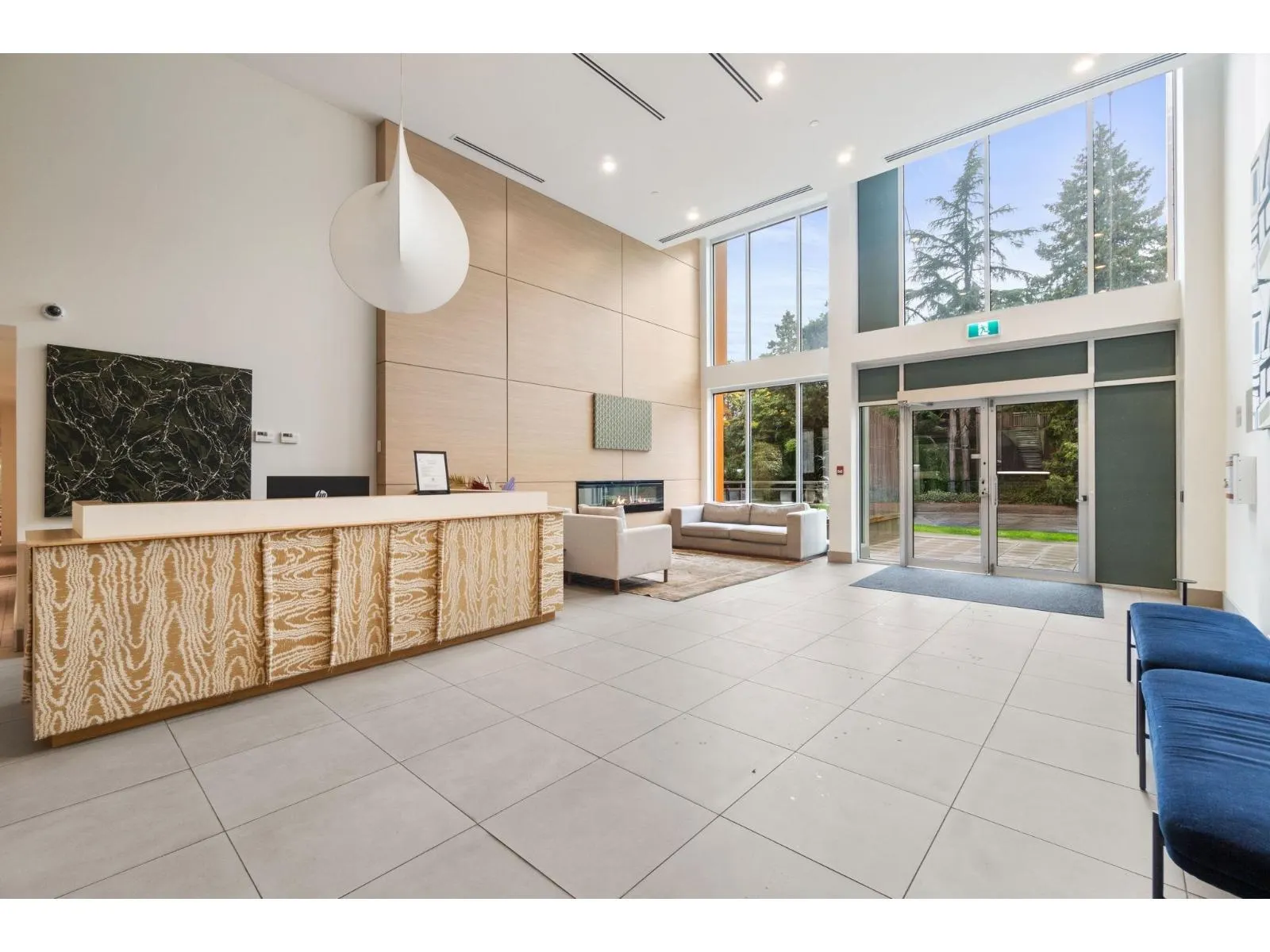 801 13318 104 AVENUE