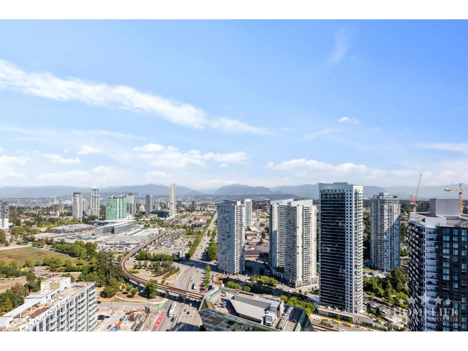 3209 13615 FRASER HIGHWAY