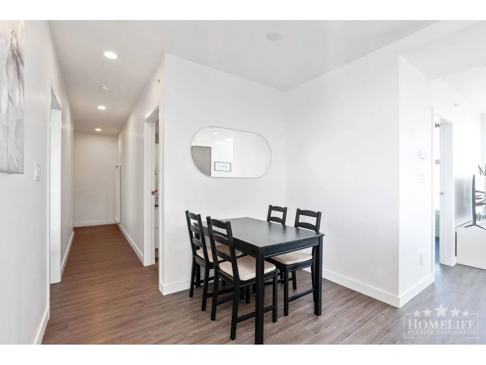 3209 13615 FRASER HIGHWAY