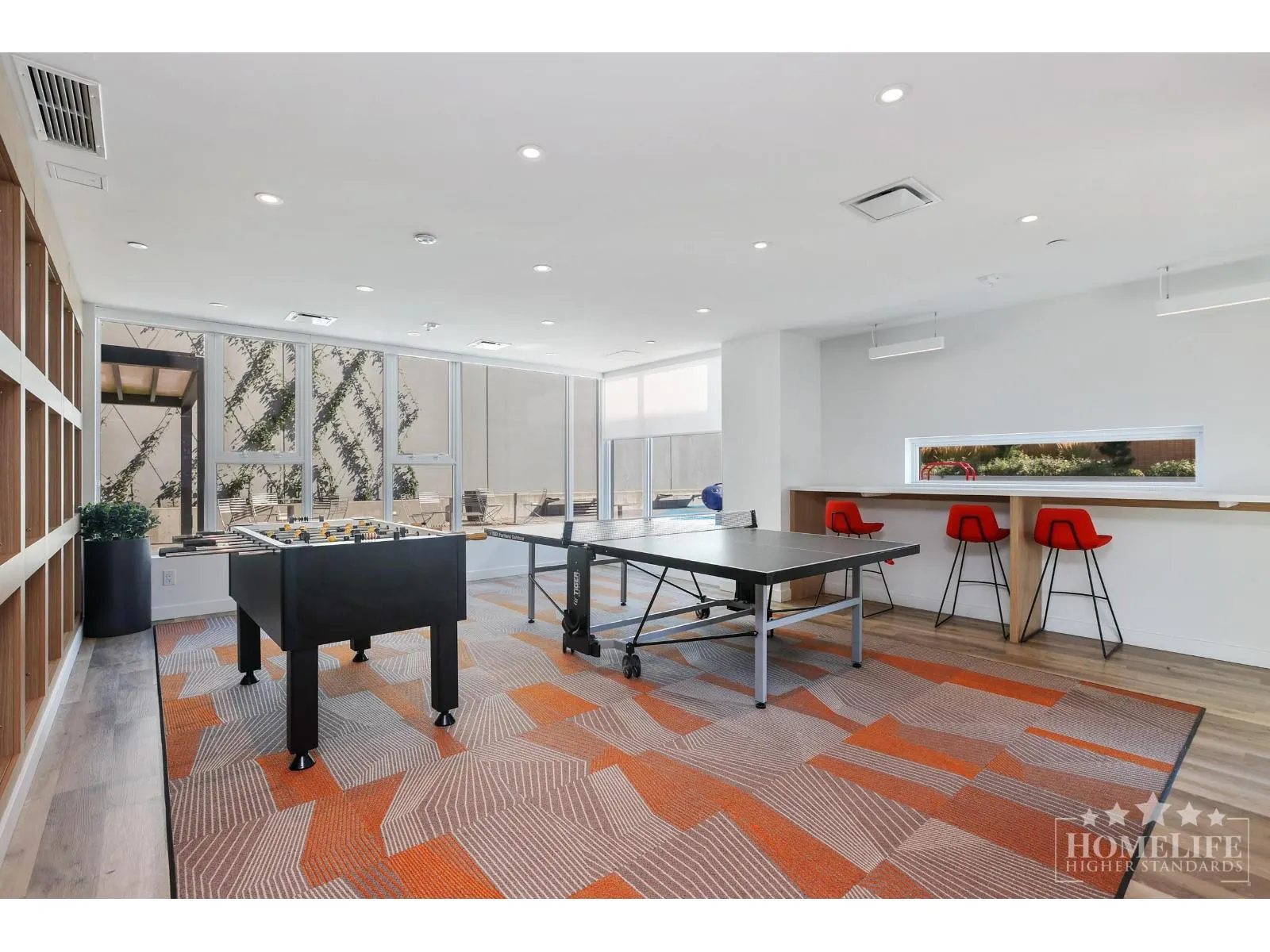 3209 13615 FRASER HIGHWAY