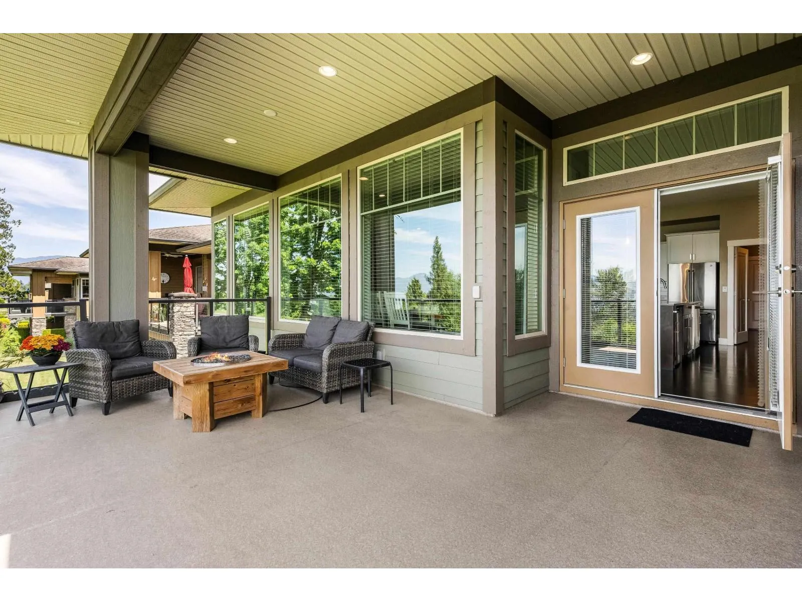 111 51096 FALLS COURT|Eastern Hillsides