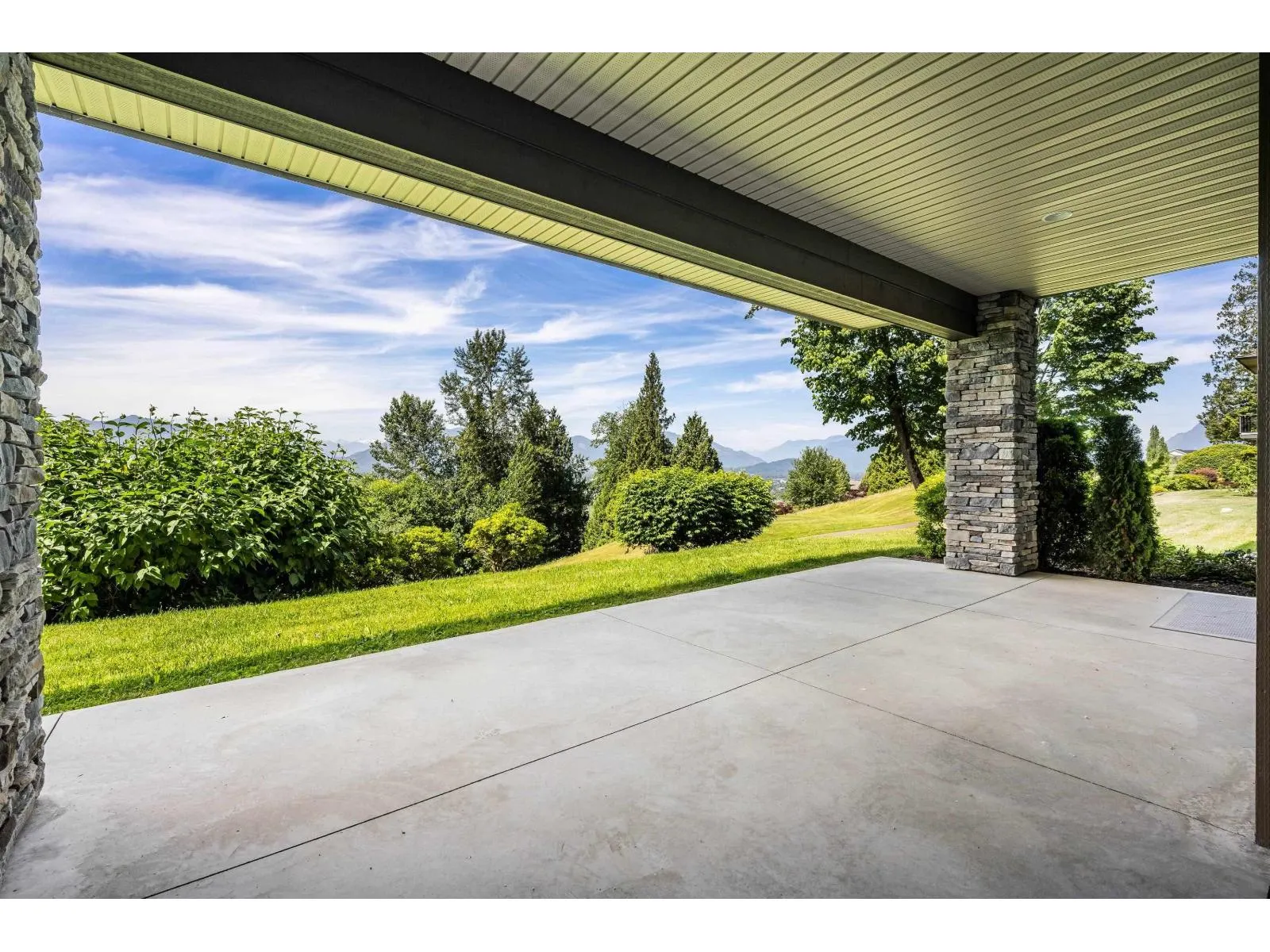 111 51096 FALLS COURT|Eastern Hillsides