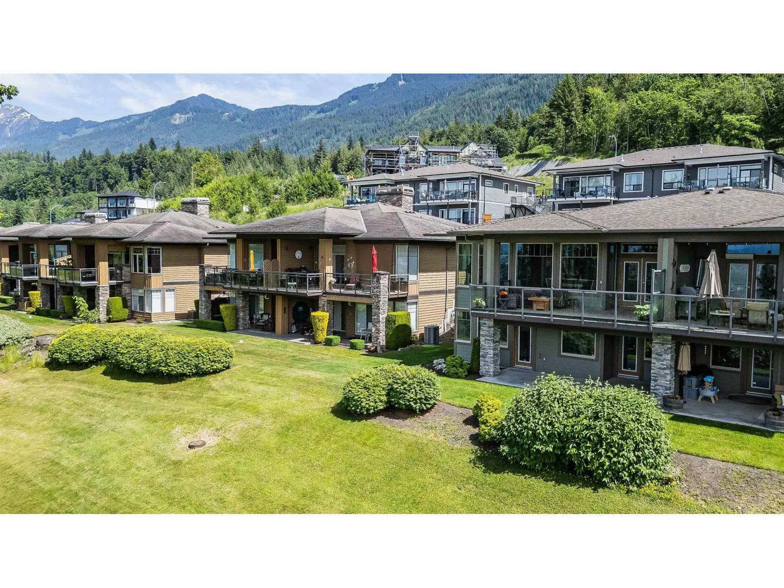 111 51096 FALLS COURT|Eastern Hillsides