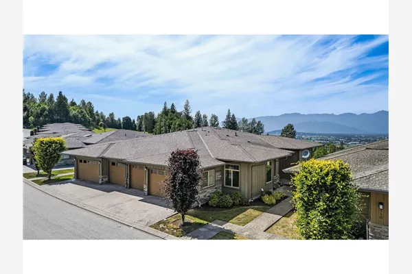 111 51096 FALLS COURT|Eastern Hillsides