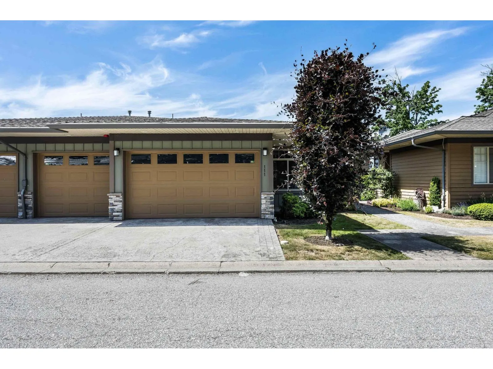 111 51096 FALLS COURT|Eastern Hillsides