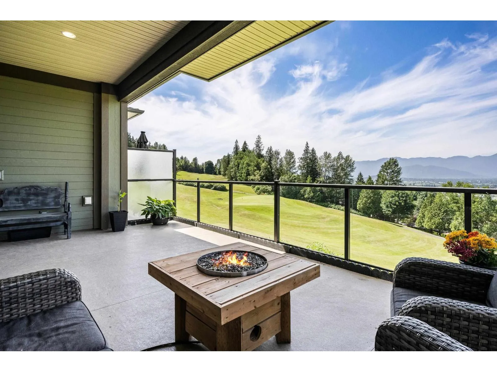 111 51096 FALLS COURT|Eastern Hillsides