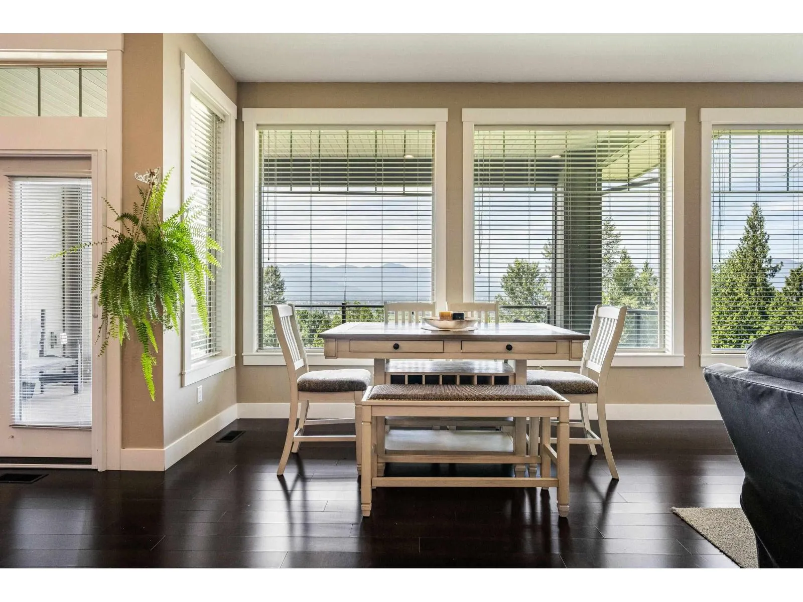 111 51096 FALLS COURT|Eastern Hillsides