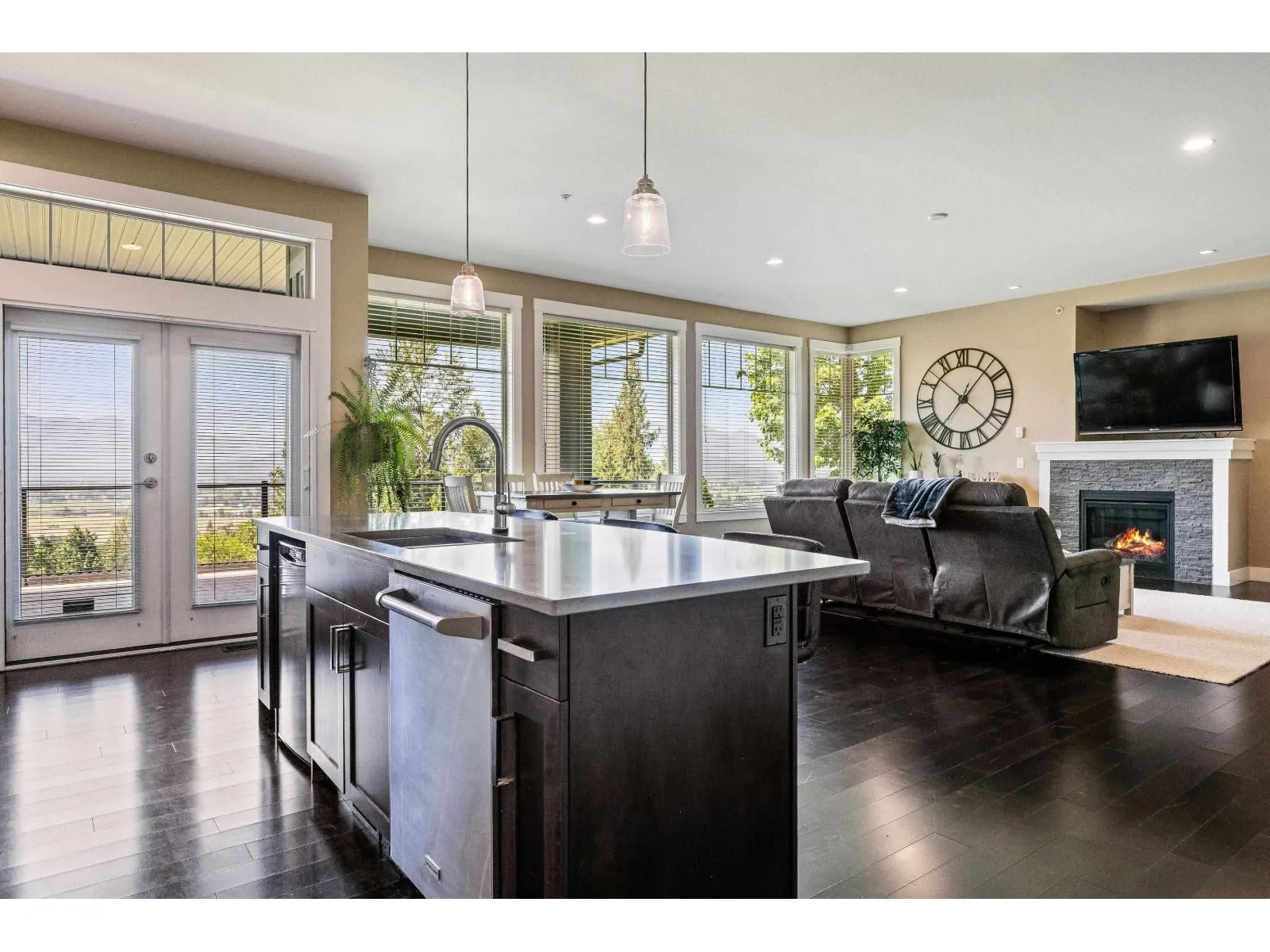 111 51096 FALLS COURT|Eastern Hillsides