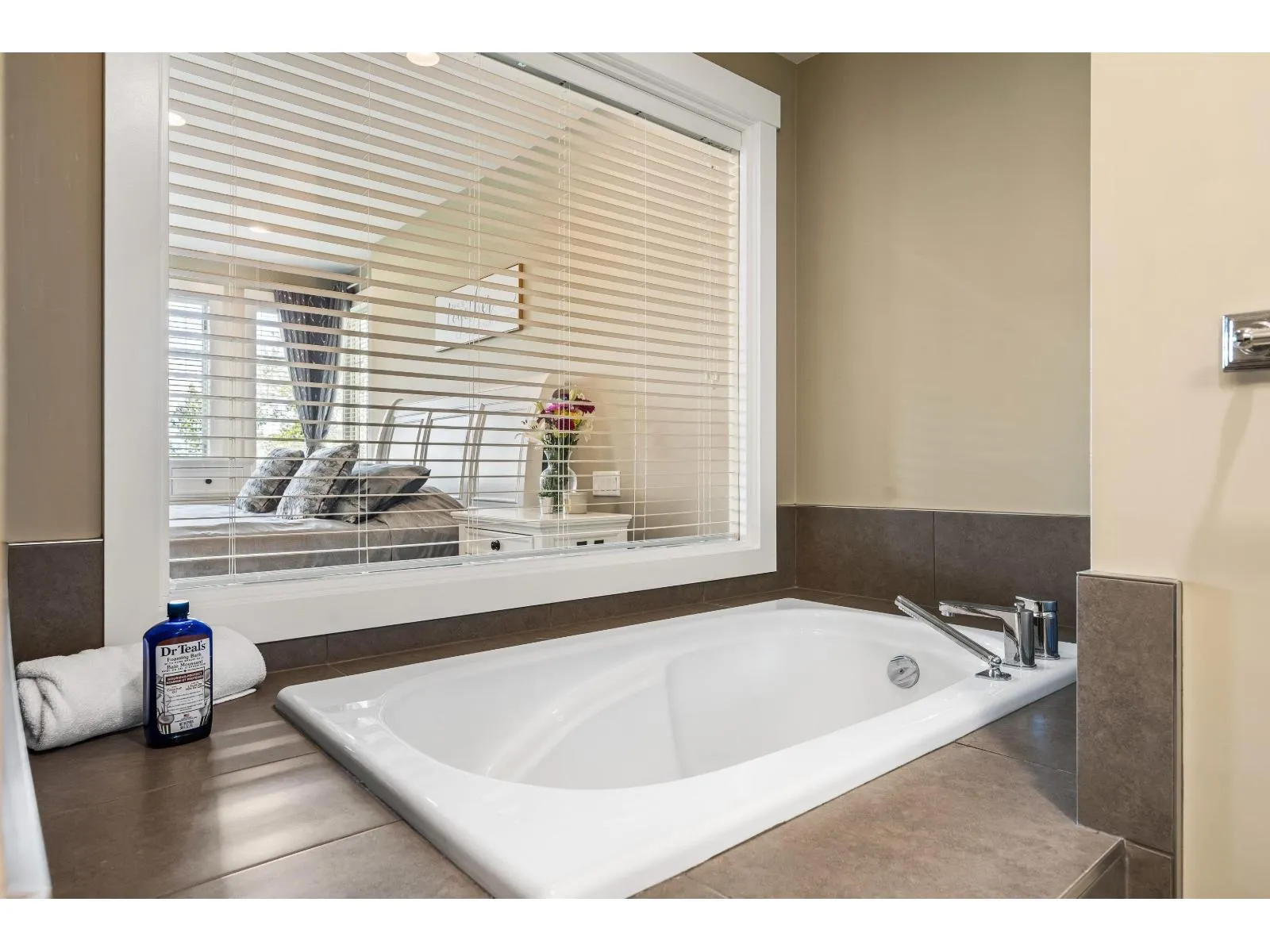 111 51096 FALLS COURT|Eastern Hillsides