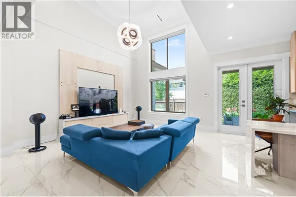 7860 THORMANBY CRESCENT