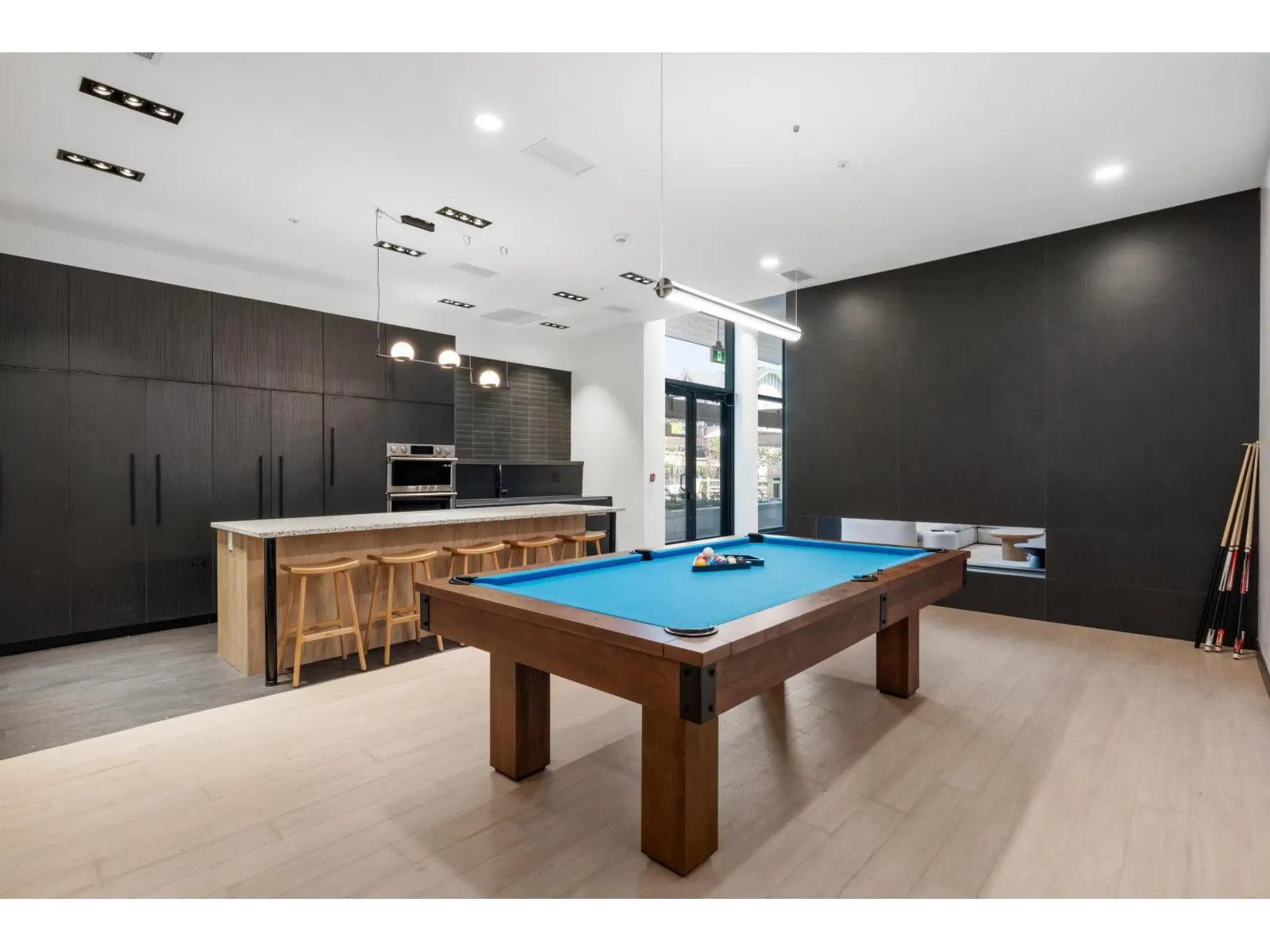 208 19577 65B AVENUE