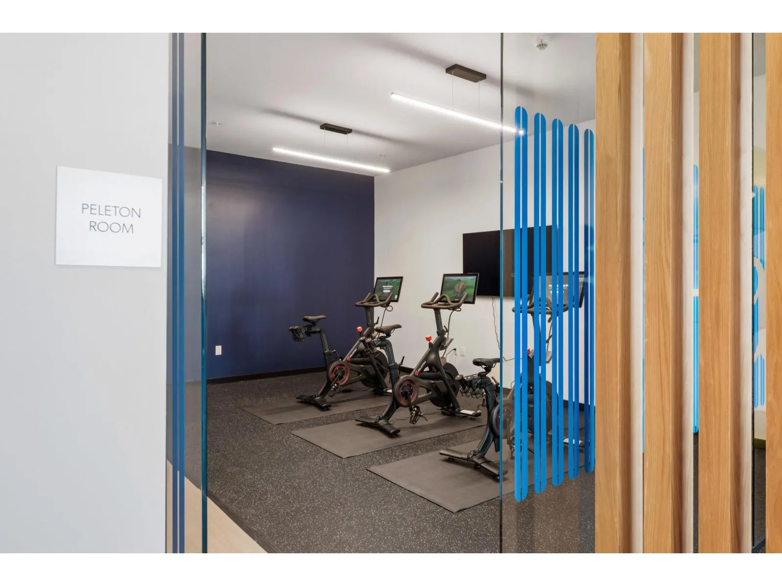 208 19577 65B AVENUE