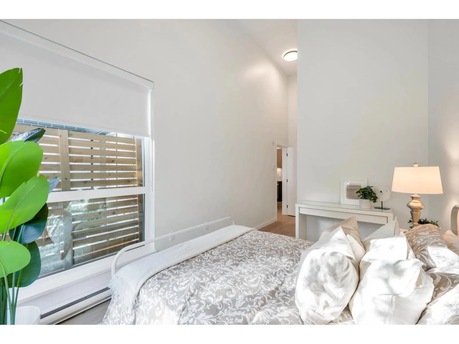 208 19577 65B AVENUE