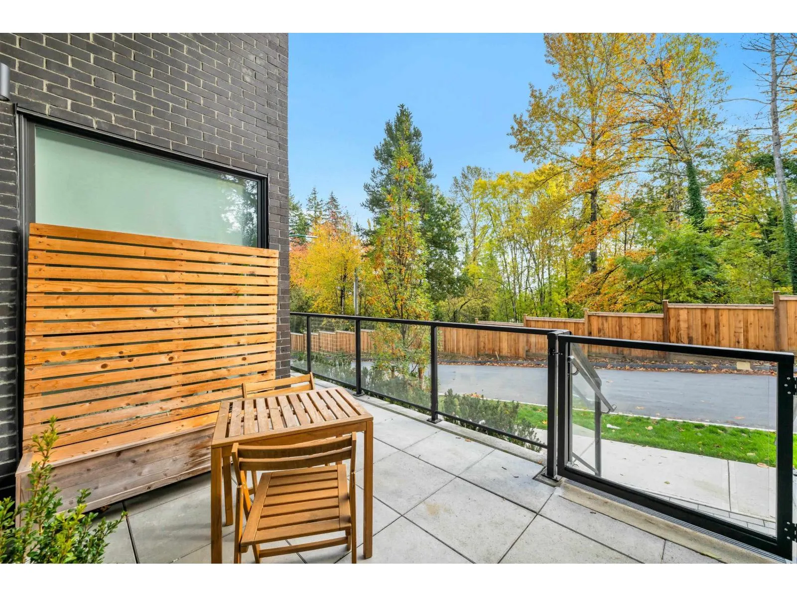 208 19577 65B AVENUE