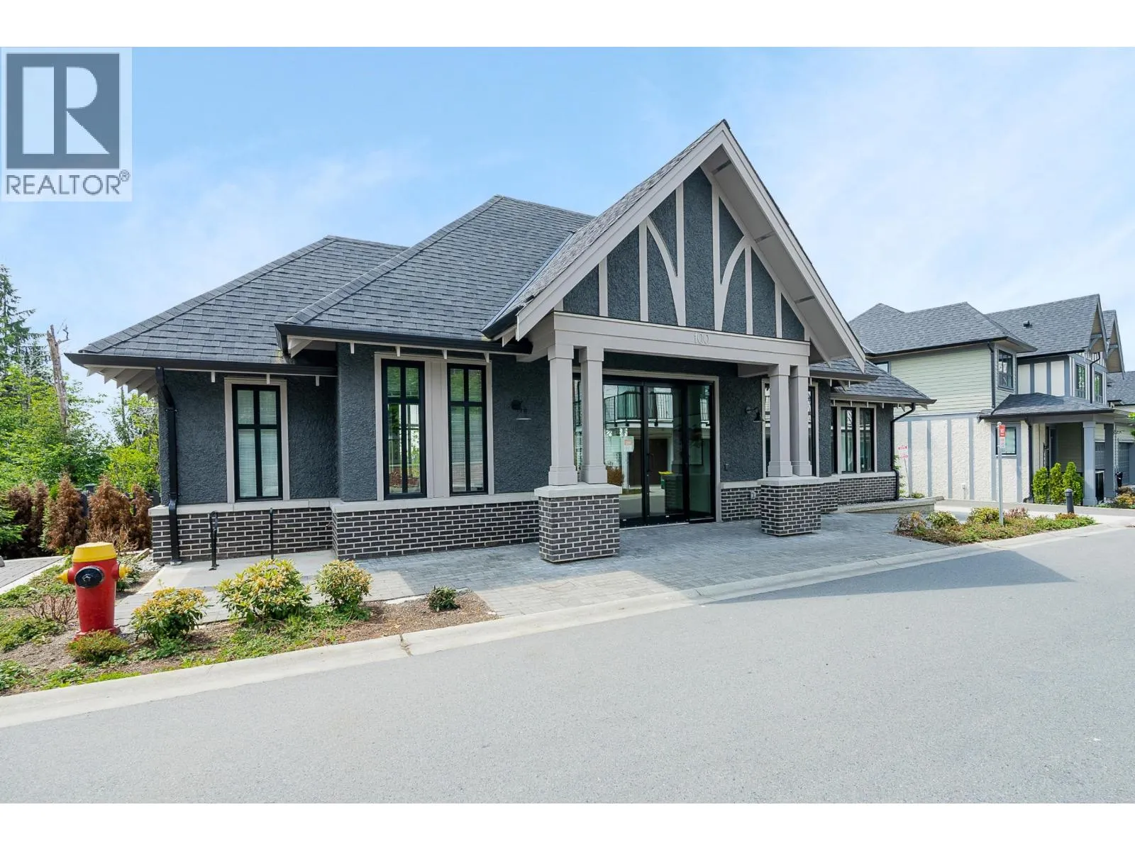 1 3500 BURKE VILLAGE PROMENADE