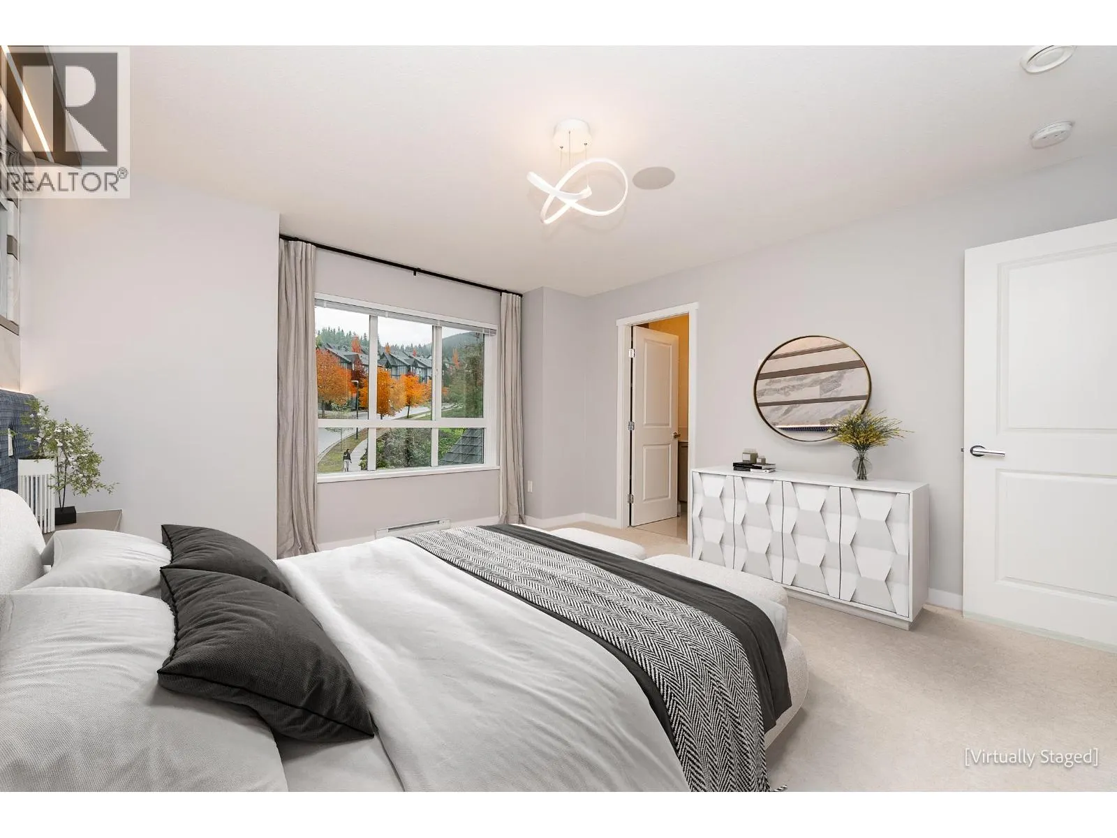 1 3500 BURKE VILLAGE PROMENADE